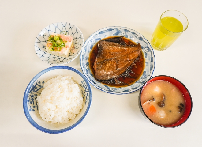 夕食